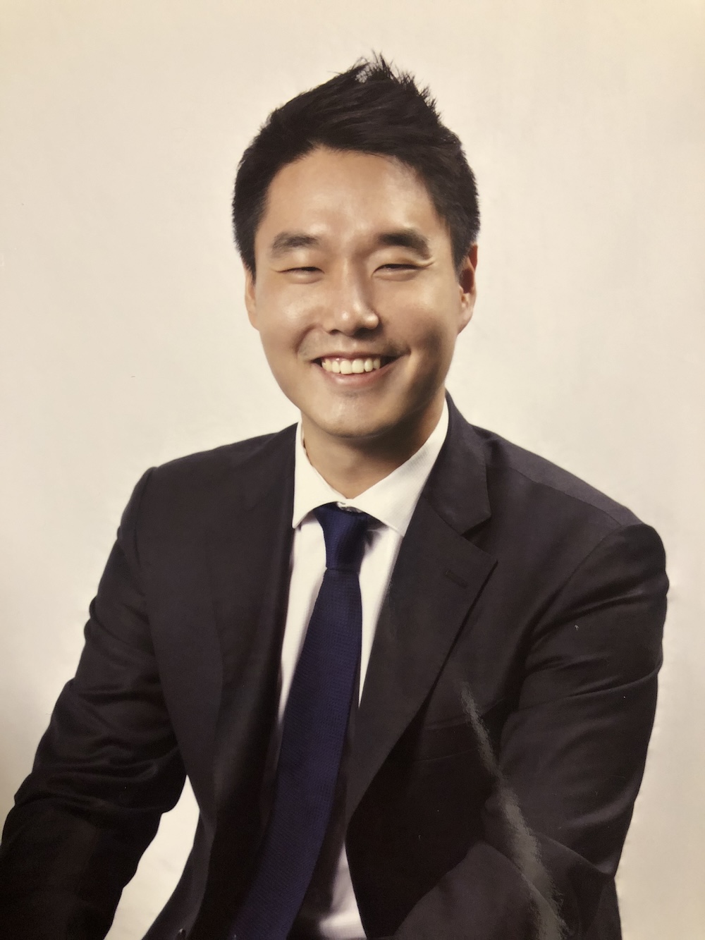 명품 커머스 시장에서 길을 찾는 법 [前 트렌비 공동대표 / 이종현 ]